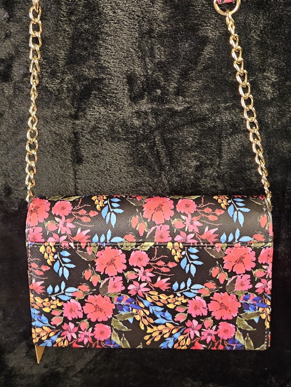 NWT-Steve Madden Blyn Floral Crossbody Wallet Carryall